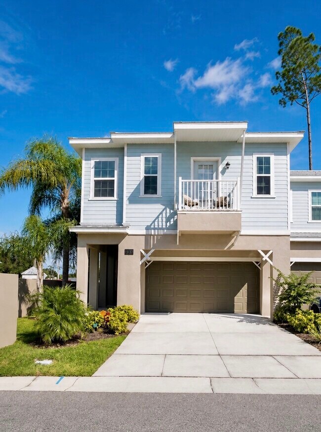 Foto del edificio - Longwood Townhouse