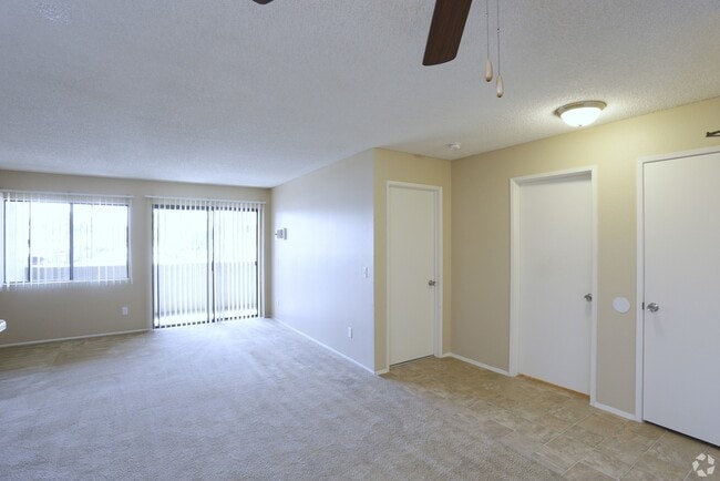 Interior Photo - Windsong Apartments