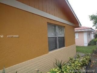 Building Photo - 8444 NW 23rd Manor