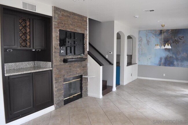 Building Photo - 1220 Aruba Cove