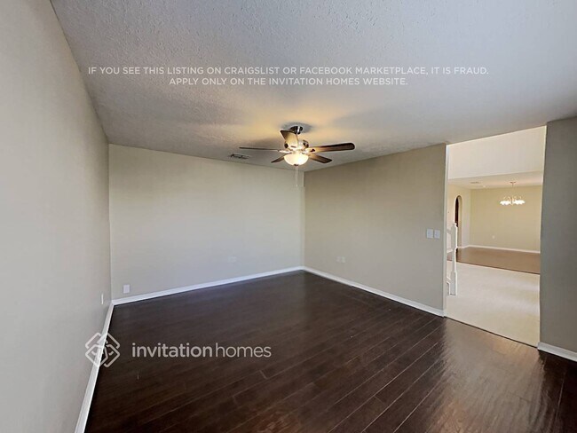 Building Photo - 6095 Sunset Vista Dr