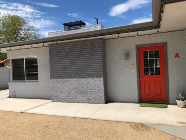 Building Photo - 316 W Pierson St