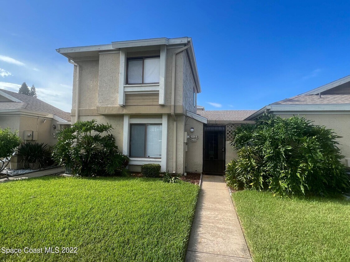 1011 Abada Ct NE Unit 102, Palm Bay, FL 32905 Condo for Rent in Palm