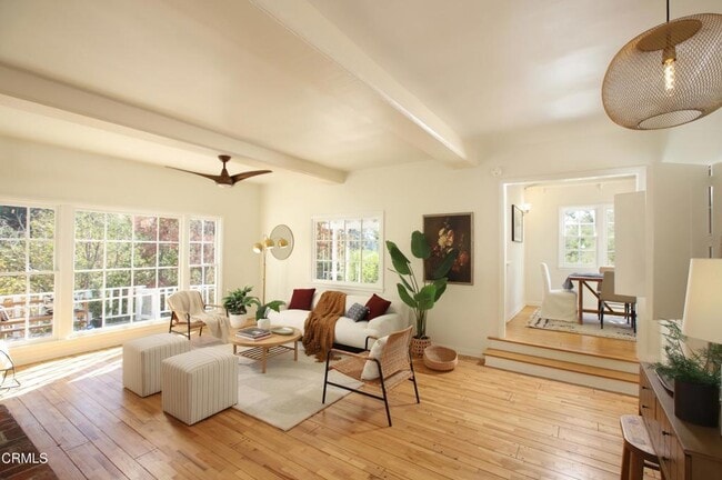 Building Photo - 2338 Cascadia Dr