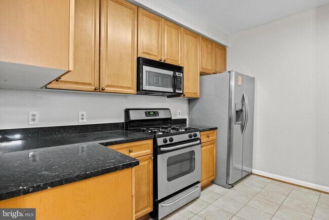 Foto del edificio - 801 S Greenbrier St