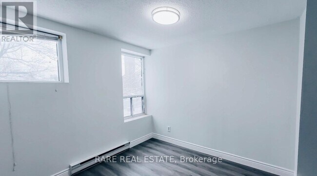 Photo du bâtiment - 99 Bellevue Ave