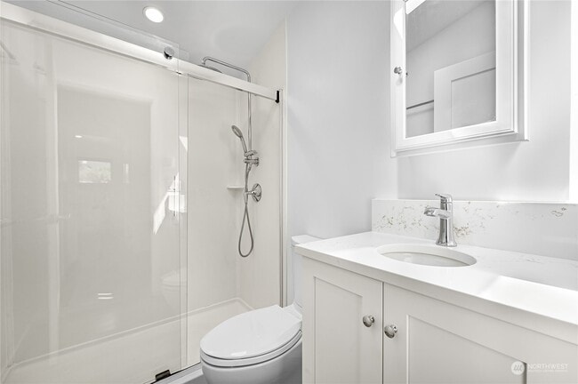 Building Photo - 1116 McLean Rd