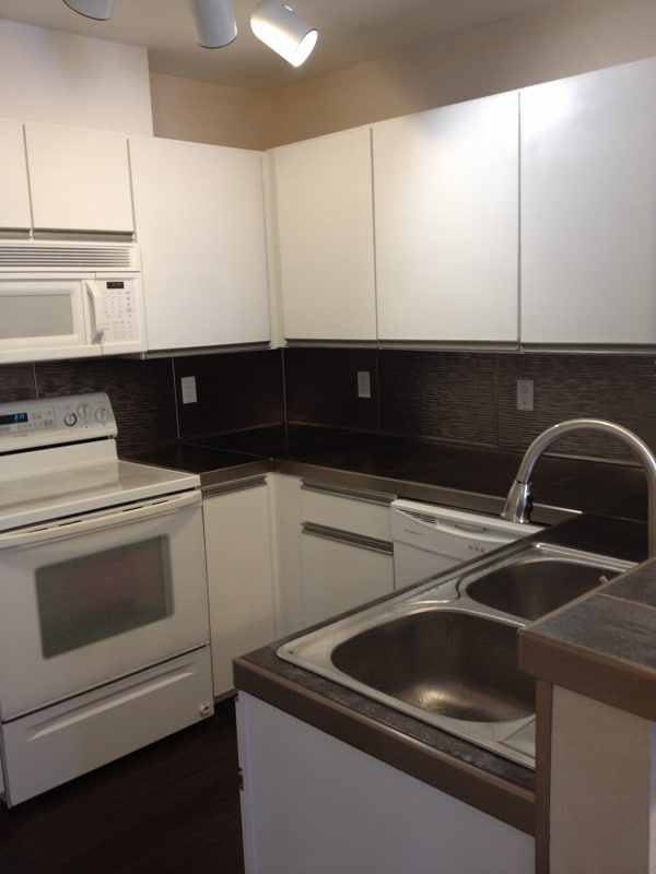 Foto del edificio - 9210 Market Pl