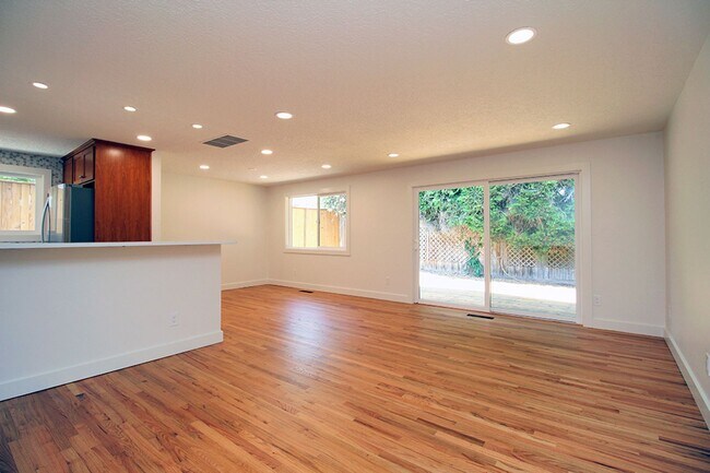 Foto del edificio - 14155 SW Red Haven Dr