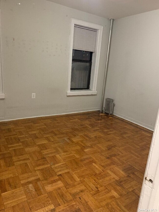 Building Photo - 35-35 95th St
