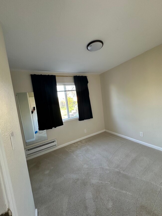 Foto del edificio - 4339 Santa Rita Rd