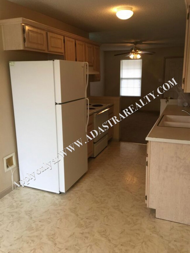 Foto del edificio - Affordable Duplex in Platte City-Available...