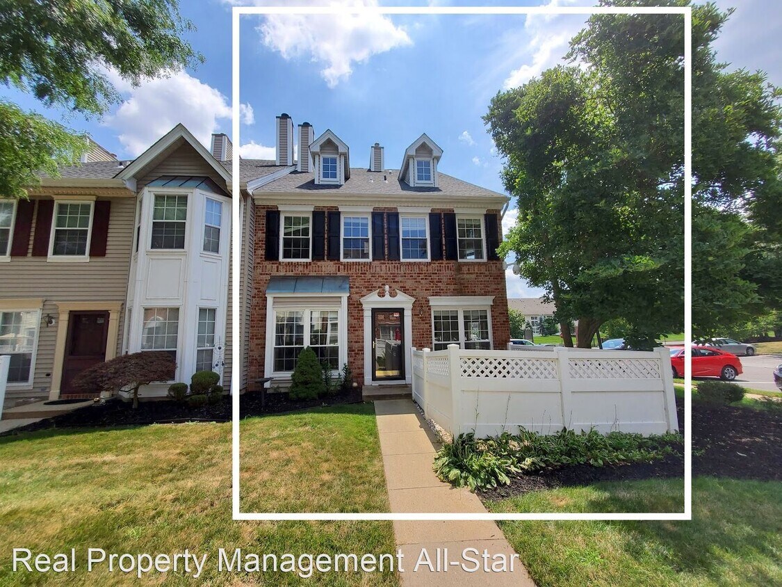 Primary Photo - 2 br, 2.5 bath House - 124 Albury Way