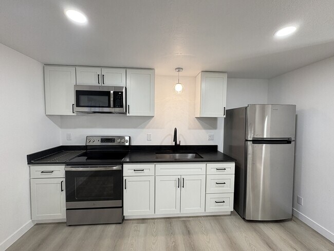 Foto del edificio - 7898 Tinamous Rd