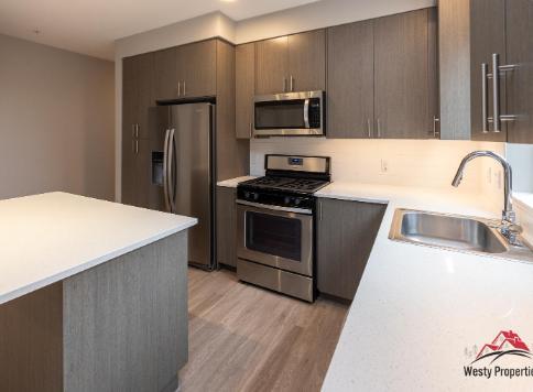 Photo - 110 N Blandena St Apartment