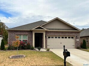 Building Photo - 14992 Westmeade Ln