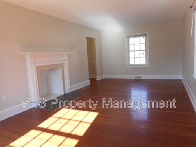 Foto del edificio - 815 Bright St