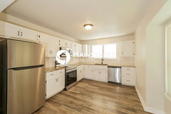 Building Photo - 3 Bedroom Pet-Friendly Home in BELTON, MO ...