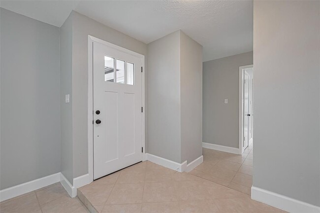 Building Photo - 23319 Pennsgrove Rd