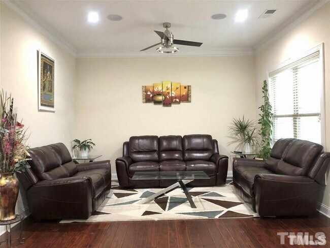 Foto del edificio - 113 Heartsease Ln