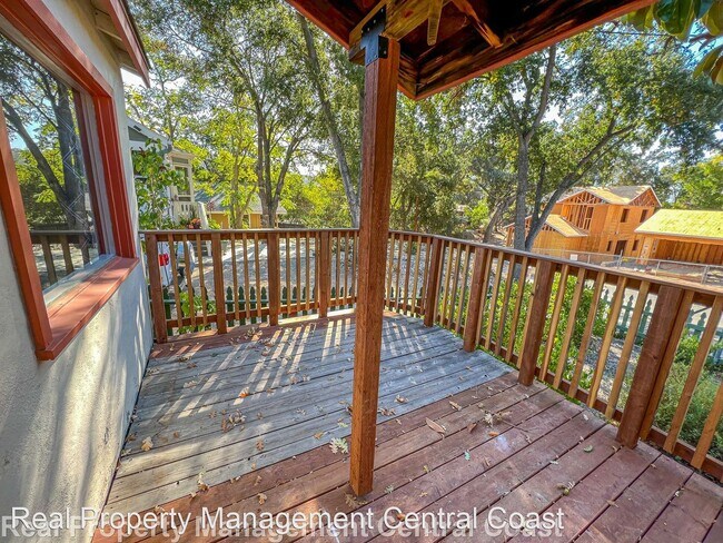 Building Photo - 1 br, 1 bath House - 5585 Tunitas, Unit A