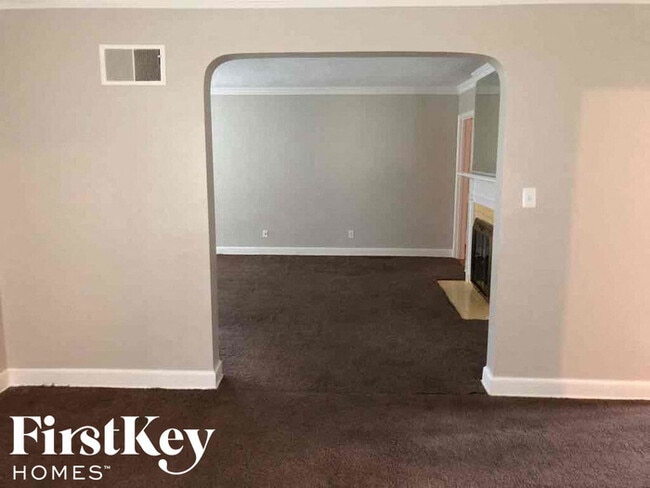 Building Photo - 4758 S Milnor Dr
