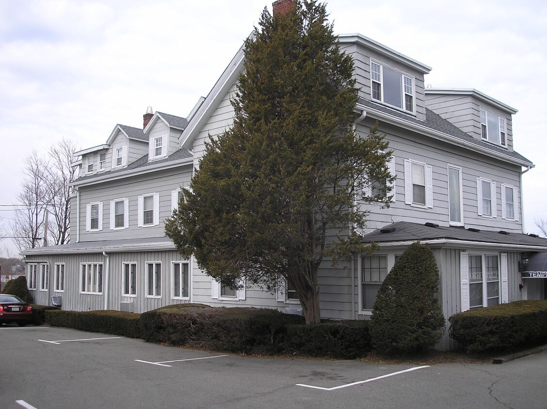 Building Photo - Templar House