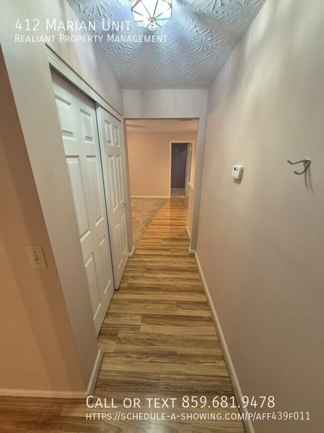 Foto del edificio - 412 Marian Ln