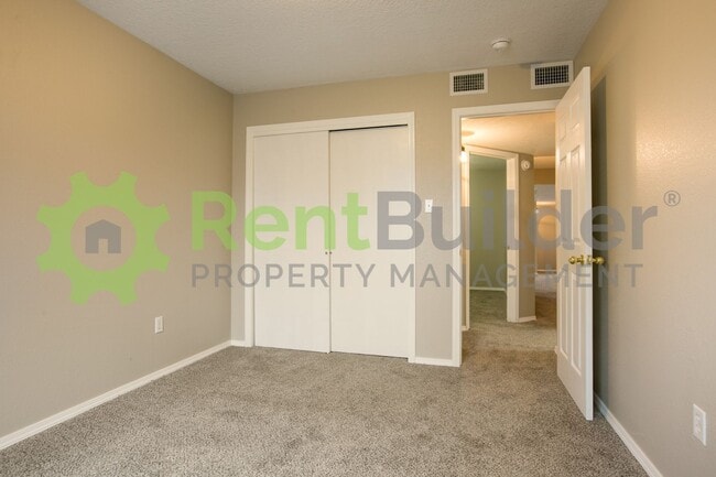 Foto del edificio - CALL US TODAY AT (505) 808-6467 TO SCHEDUL...