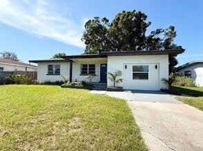 Building Photo - 1545 Illinois Rd