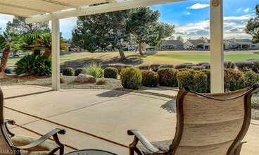 Building Photo - 9037 Starmount Dr