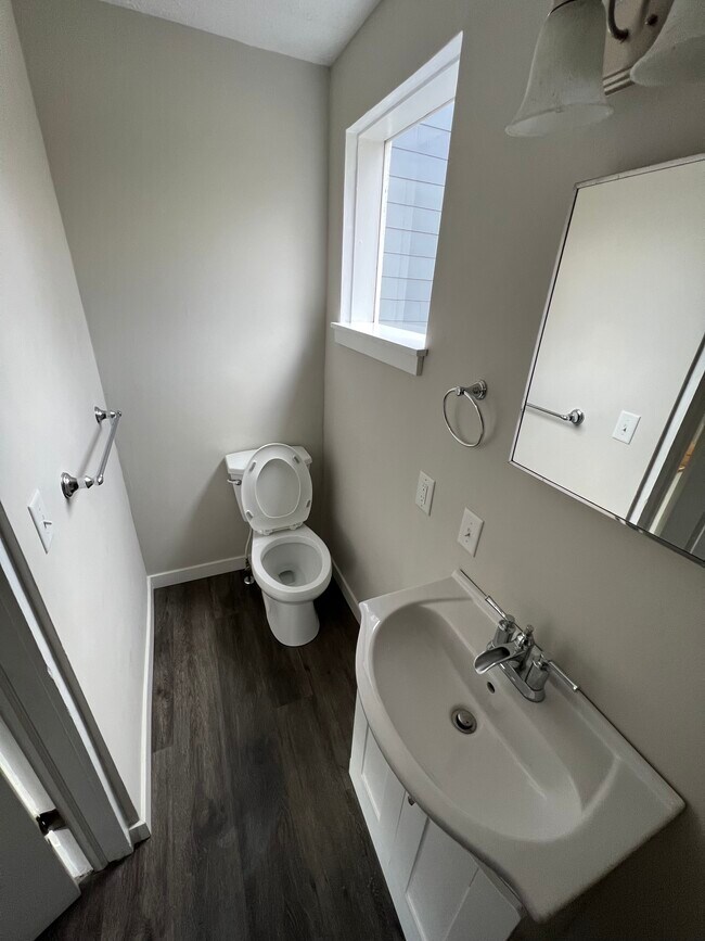 Foto del edificio - 5134 Carthage Ave