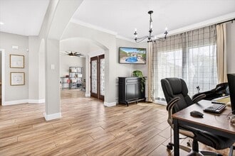 Building Photo - 8417 Macarena Dr