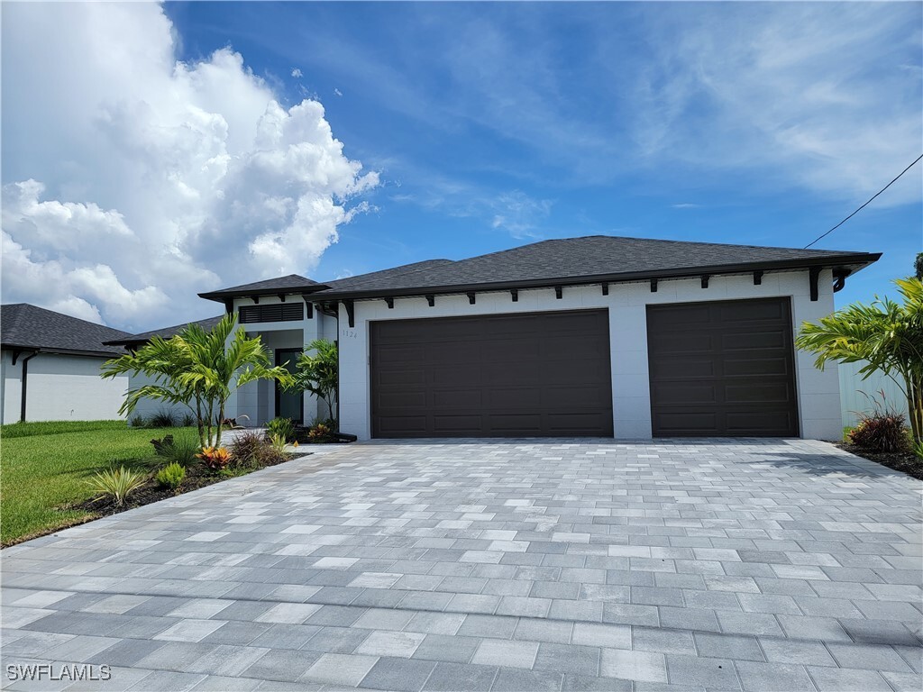 Foto principal - 1124 SW 4th Ln
