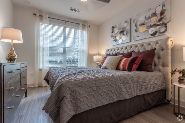 2 BR, 2 BA - 1091 SF - The Rosemary Apartments