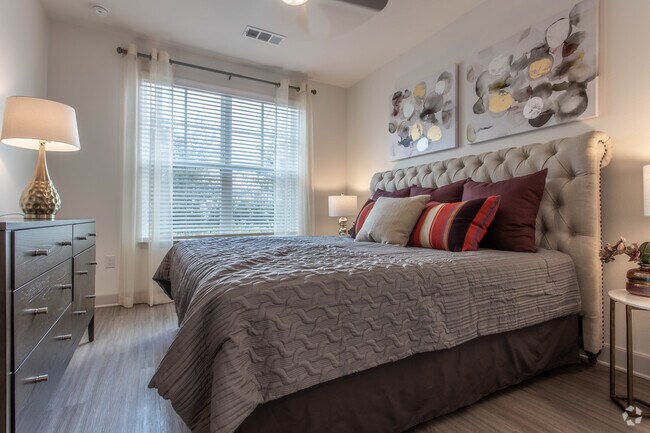 2HAB, 2BA - 1091 ft² - The Rosemary Apartments