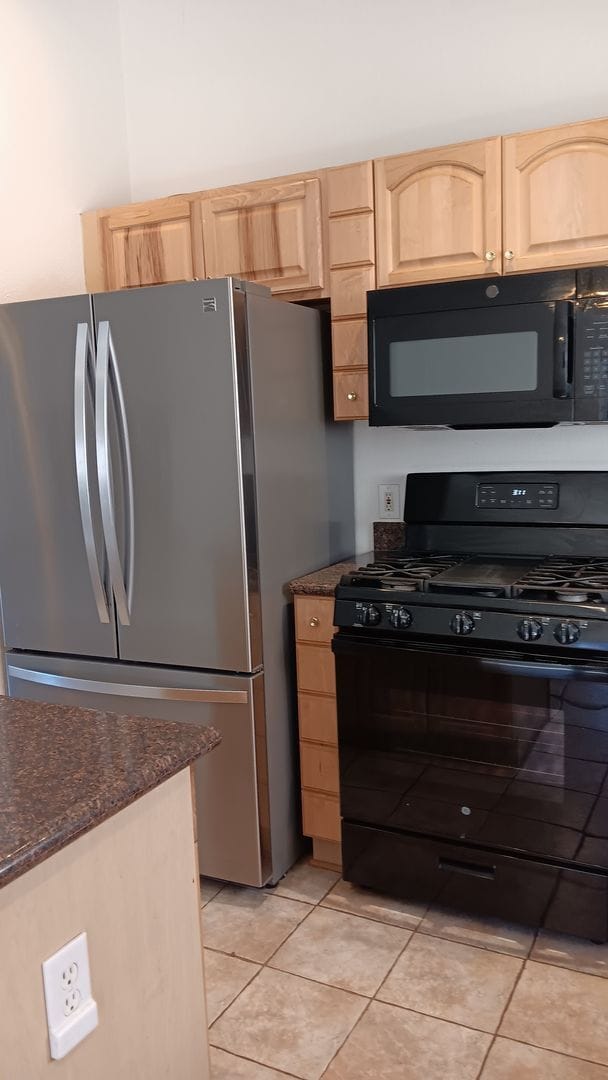 Foto del edificio - 49 Driftwood Dr