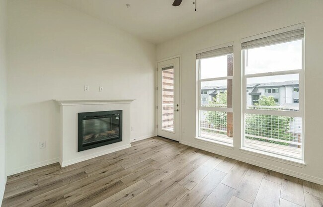 Photo - Evergreen Multiplex Apartment