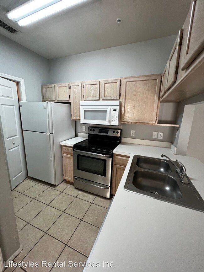 Foto del edificio - 2 br, 2 bath House - 201 Colima Ct 1222