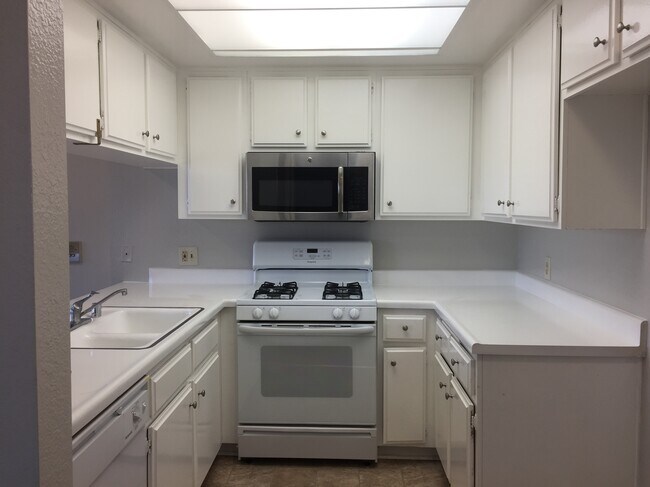 Building Photo - 12617 Eucalyptus Ave