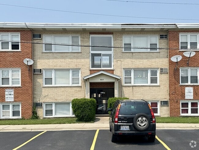 Building Photo - 9610 Ivanhoe Ave