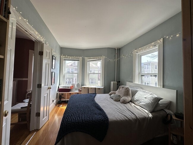 Building Photo - 100 Woodstock St