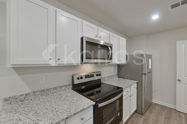Foto del edificio - 528 Ivy Brook Way
