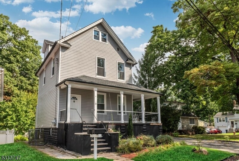 Primary Photo - 53 Davis Dr
