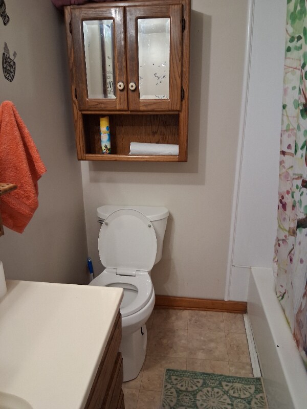 Foto principal - 106 Shaker Dr