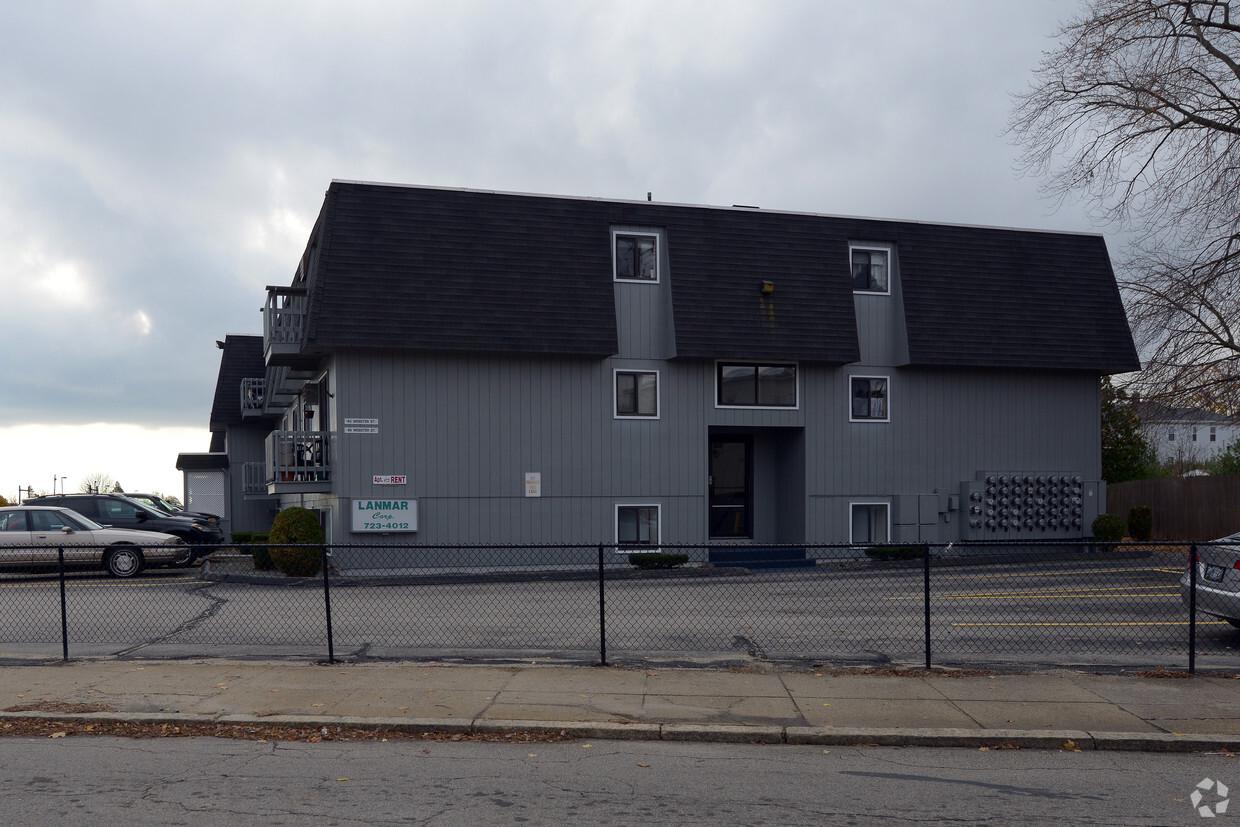 Building Photo - 45 Webster St