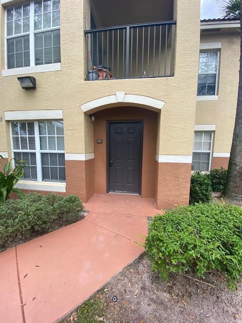 Foto principal - 10312 Fox Trail Rd S