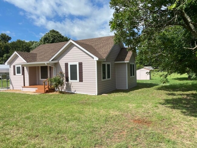Building Photo - 6708 Six J Ct