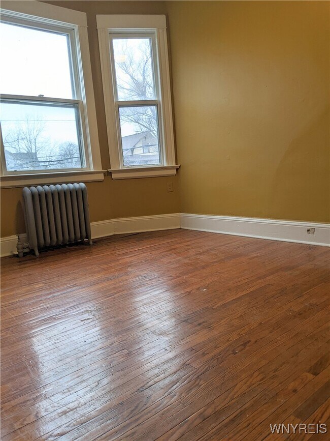 Foto del edificio - 1582 Delaware Ave