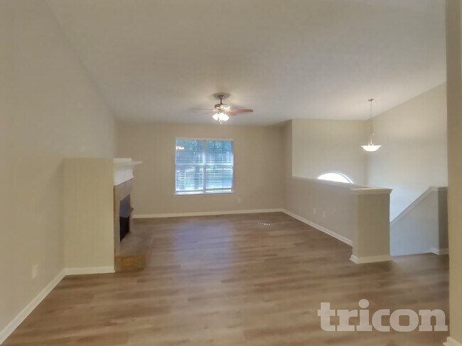 Foto del edificio - 365 Anna Ave